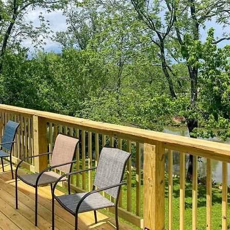 River Oarasis In Heart Of Pigeon Forge! Vila Exterior foto